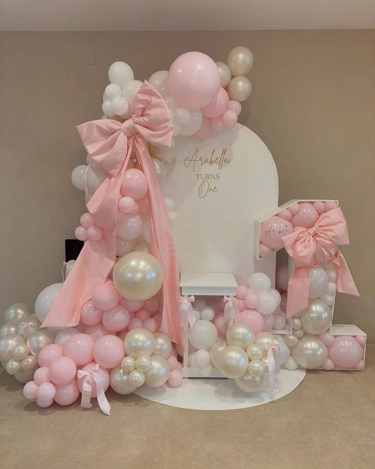 Dreamy coquette party