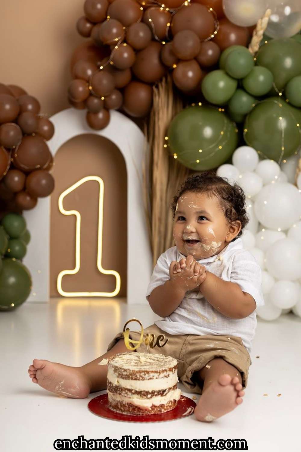 How to Create a Stunning Cake Smash Setup for Your Baby’s First Birthday Photos