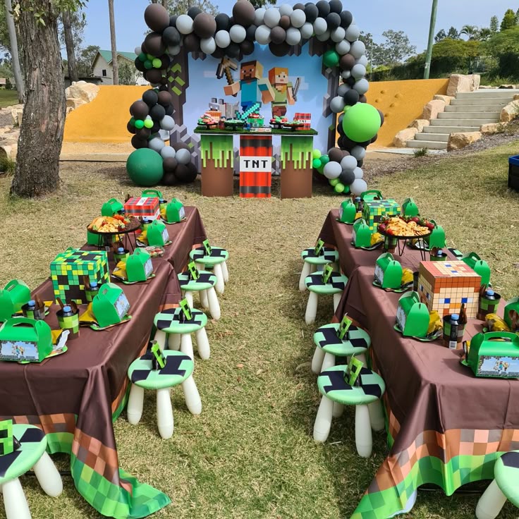 Balance Decorations and Open Space