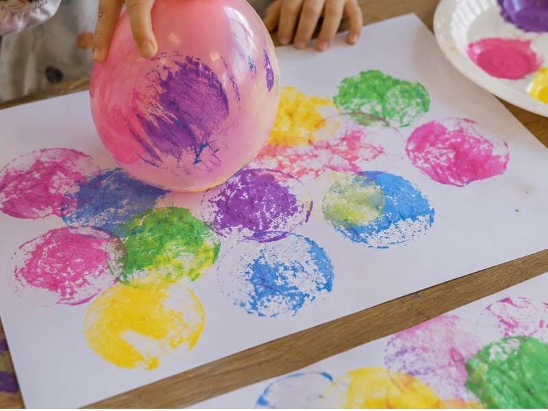 Balloon Painting
