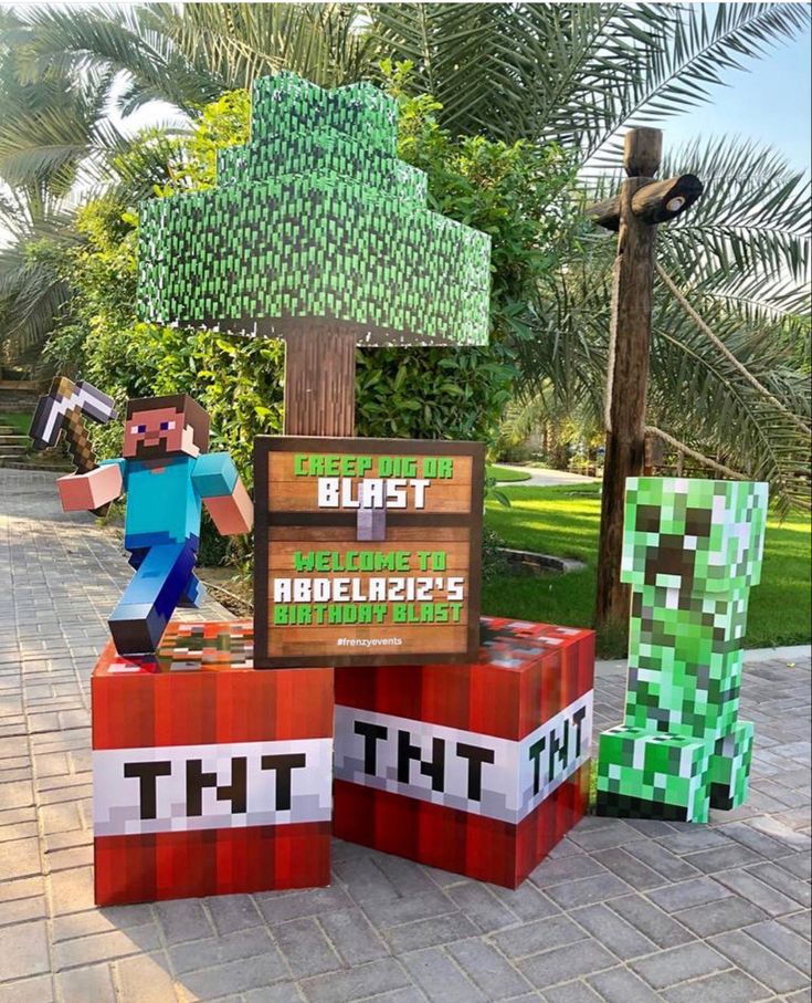 Create a Minecraft Party Entrance