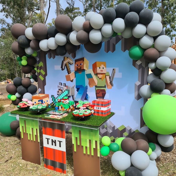 Design a Minecraft Dessert Backdrop