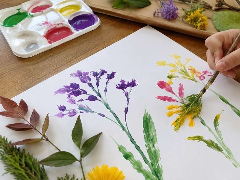 Paint With Natural Brushes