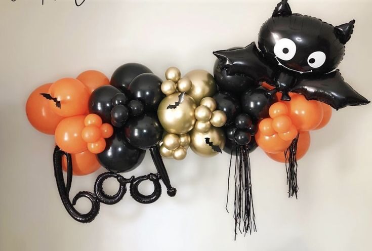 Black Bat HALLOWEEN Balloon Garland
