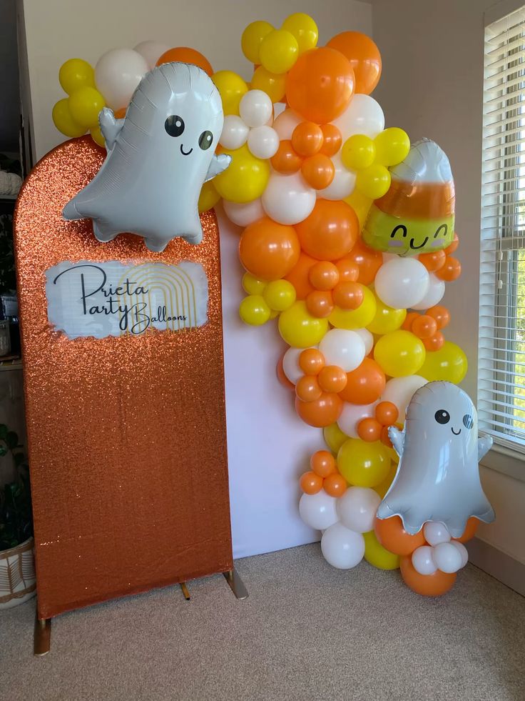 Halloween Candy Balloon Garland