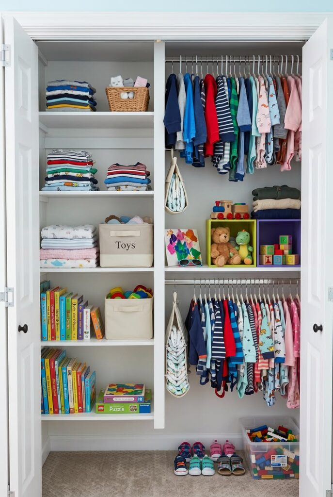Keep Closet Organization Simple