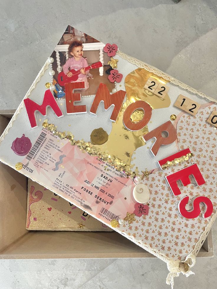 Make an Artwork Folder Inside the Box