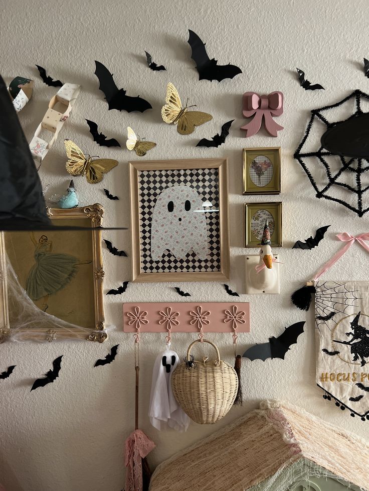Friendly Ghost Wall Art